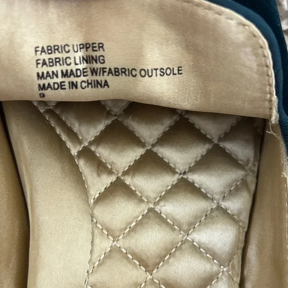 Sale!!! Birdies Women’s Azure Velvet Loafers with Floral Embroidery Size 9 - Picture 7 of 10